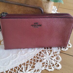 Coach F53583 Pebbled Metallic Leather Double Zip Wristlet Wallet